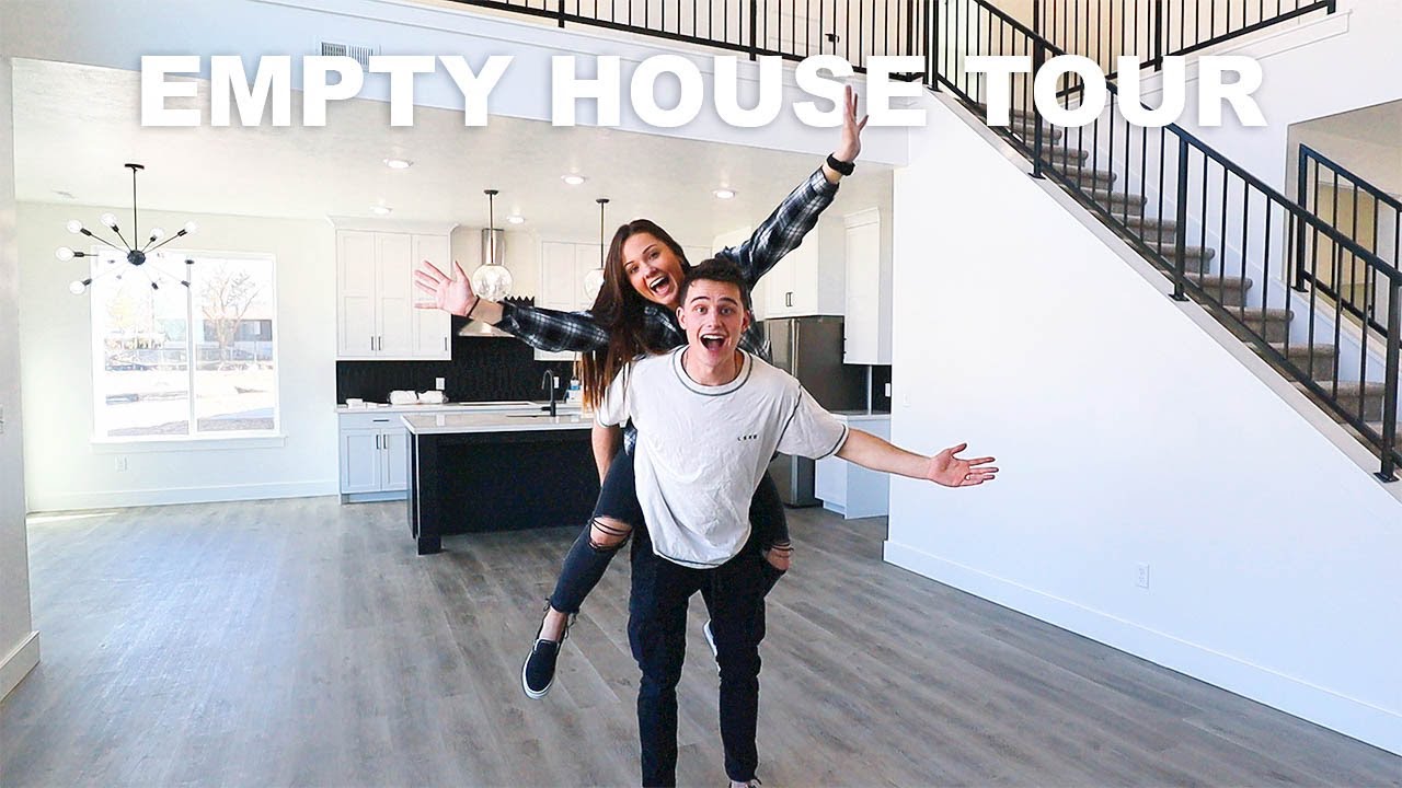 EMPTY HOUSE TOUR!