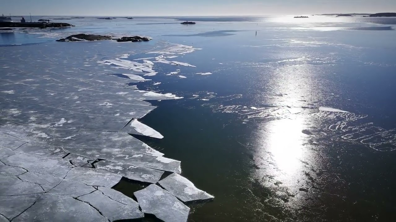 Hanko 6.3.2026. Keväistä maisemaa Tulliniemen rannalta kuvattuna. 