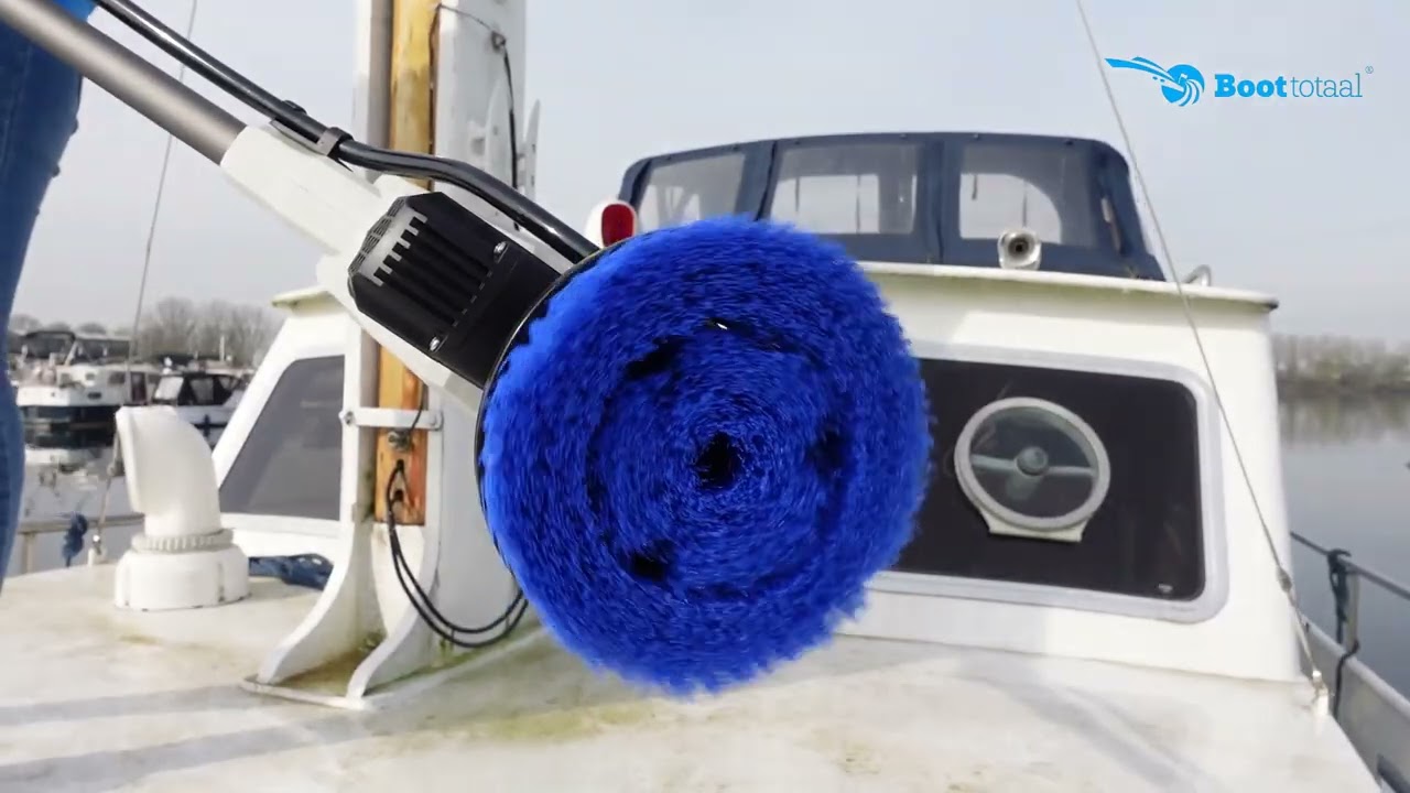 Boot schoonmaken met Batavia tools | Boottotaal