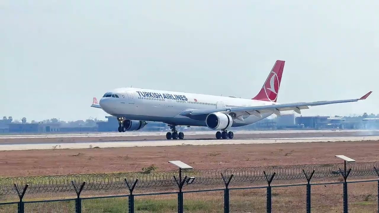 DoMNAER មើលយន្តហោះ A330 Landing and Takeoff at Techo International Airport KTI