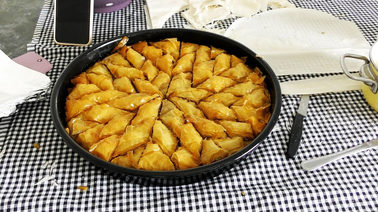 BAJRAMSKA BAKLAVA