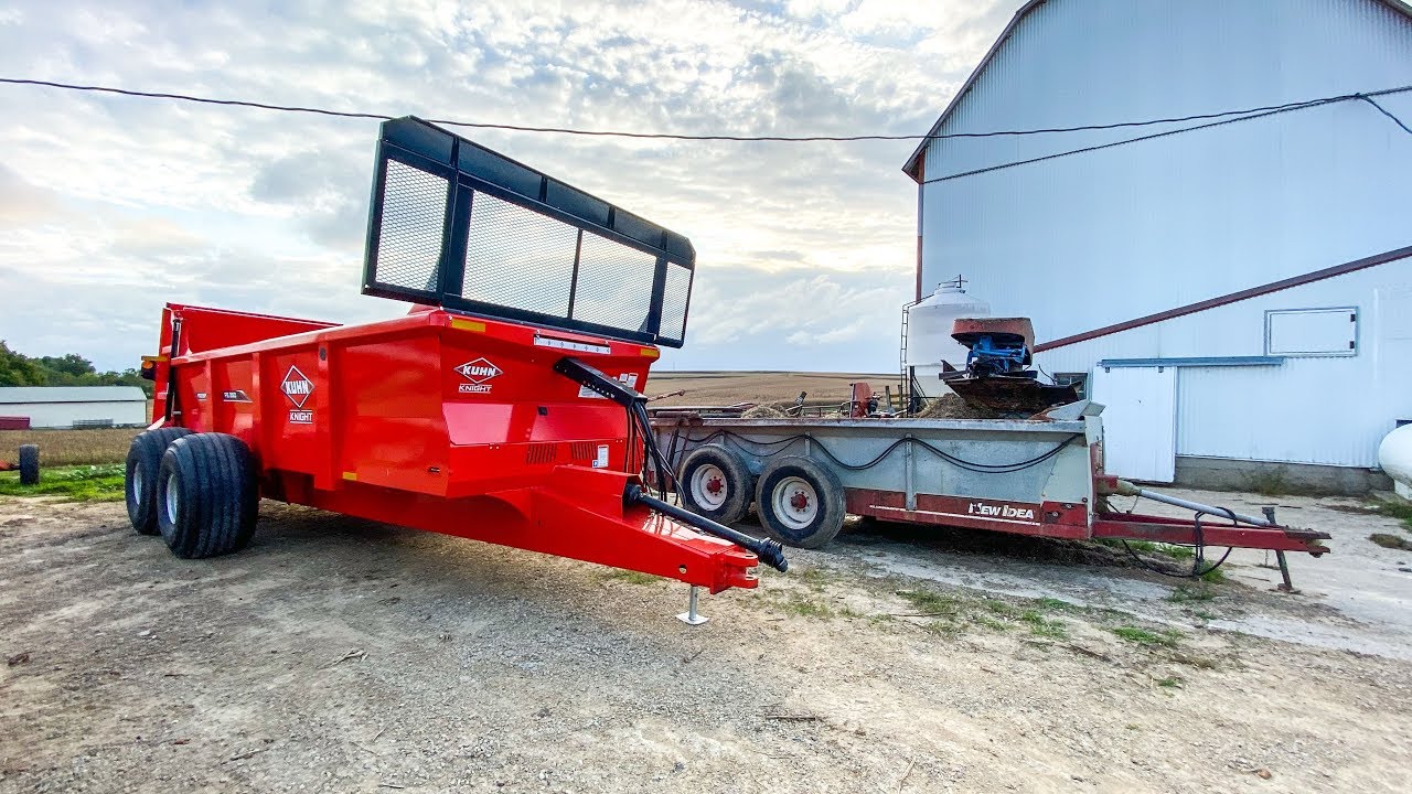 First Production Model KUHN Knight PS 260 ProSpread®