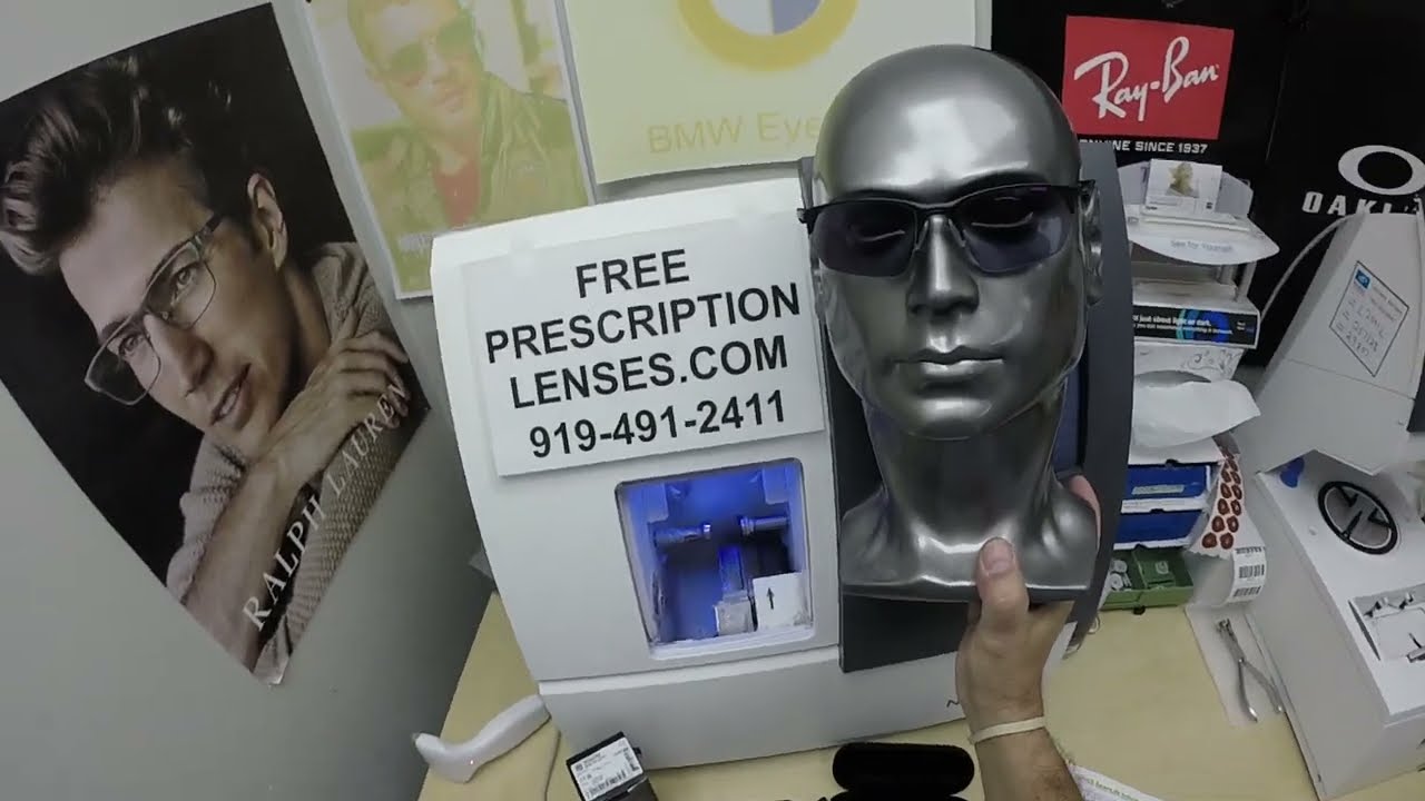 Tom's Oakley 5152 | Zeiss SmartLife | Zeiss Photofusion Extra Gray Ruby Red Flash Mirror