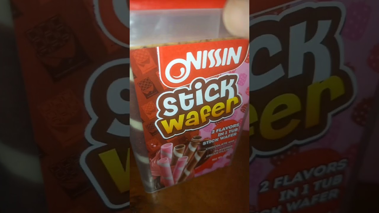 choco & strawberry stick o