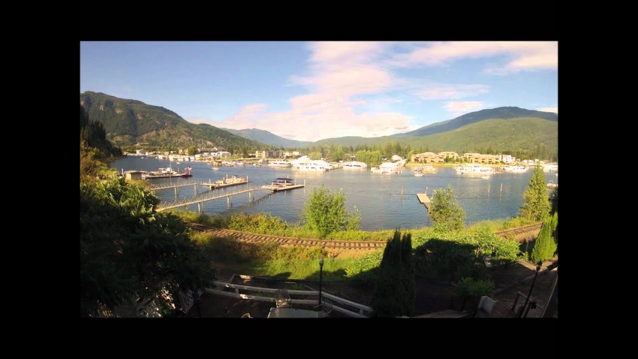 Waterfront Traffic in Sicamous, BC