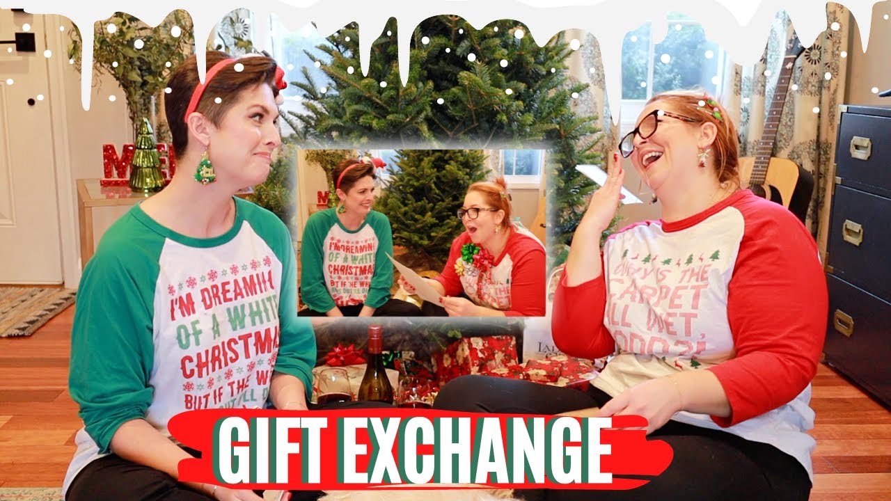 Holiday Gift Exchange || WHAT WE GOT FOR CHRISTMAS