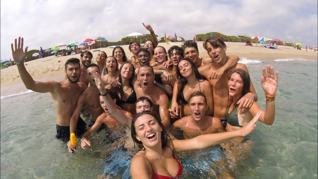 What happens at Cala Ginepro