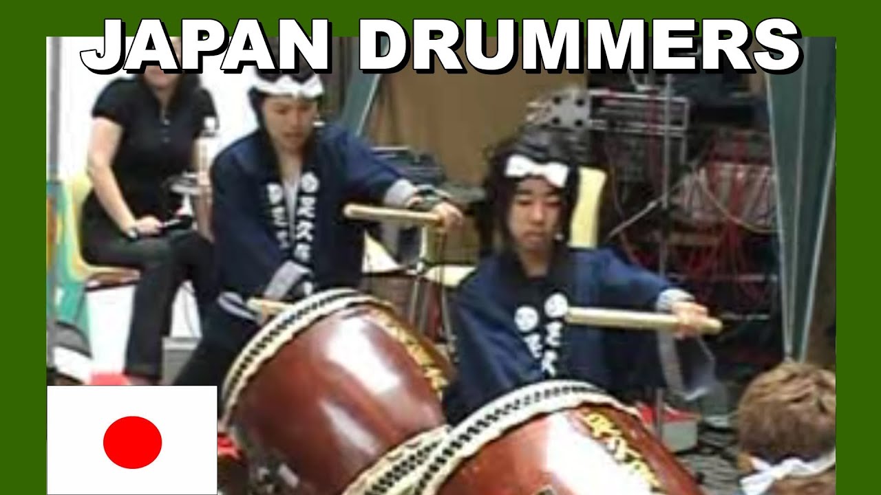 🚶‍♂️ Japanese Taiko Drummers - Walking in Japan 日本の太鼓ドラマー - 日本でのウォーキング