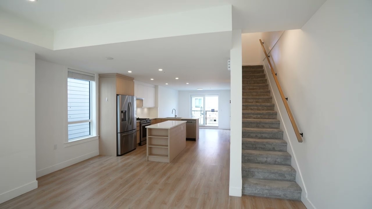 21 19749 55 Avenue, Langley - The Partners Real Estate - Elliott Chun / Derek Grech