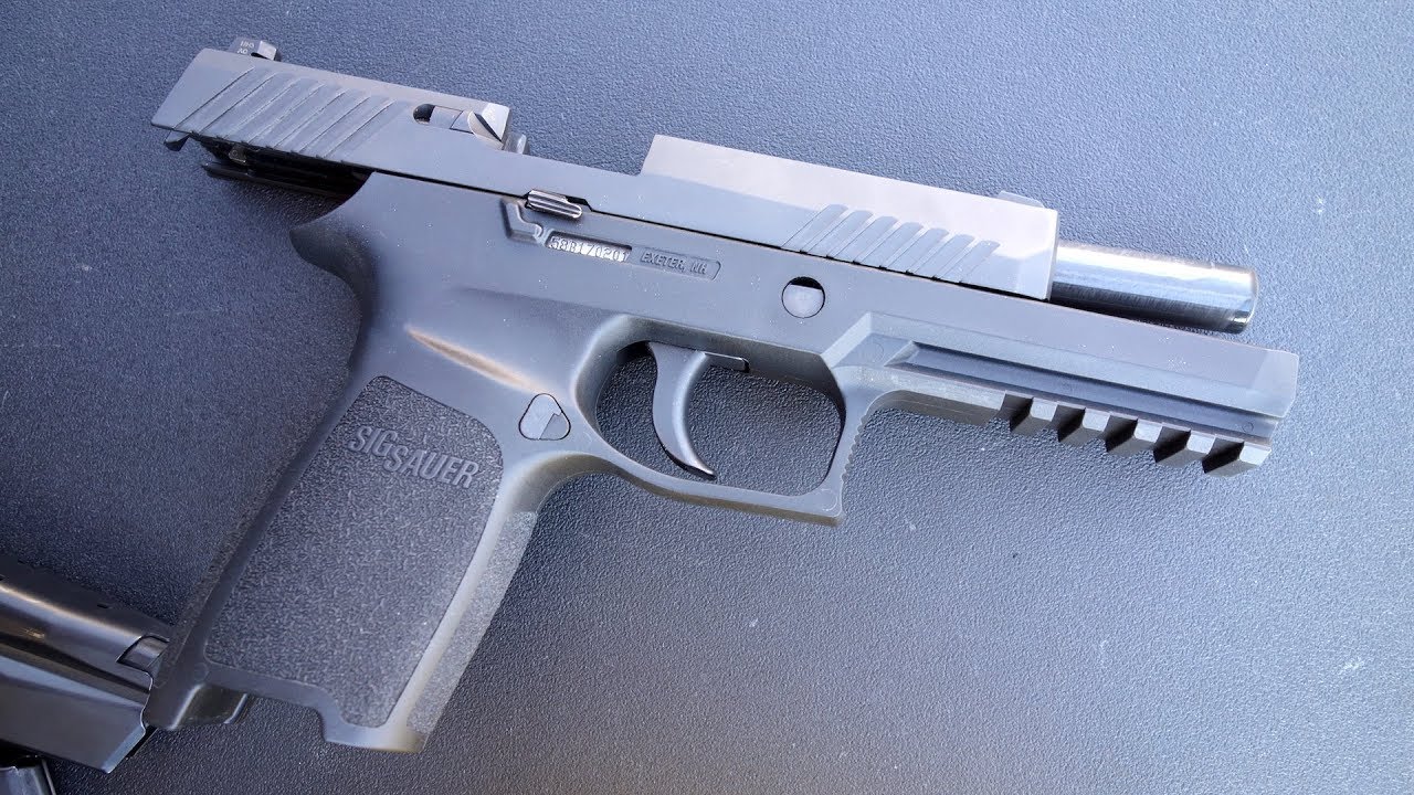 実弾射撃 シグ P320 ニトロン 自動式拳銃 (Sig Sauer P320 Nitron)