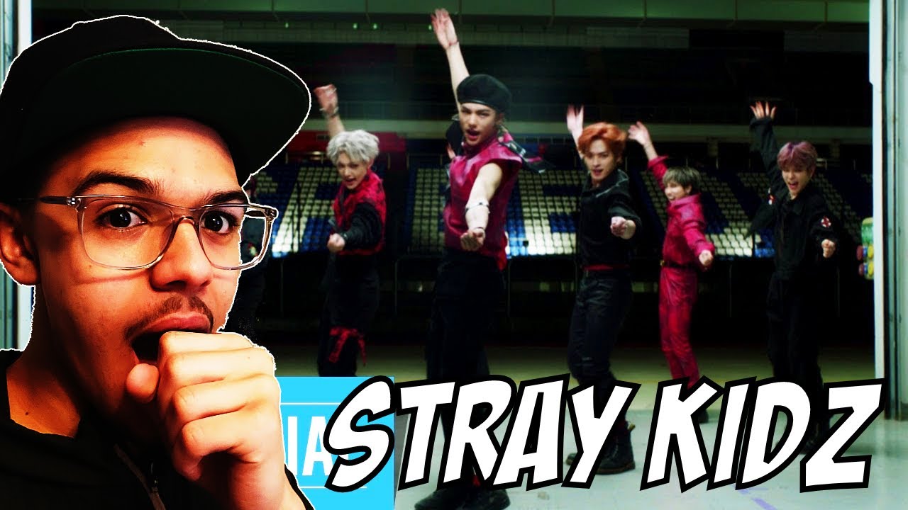 NON KPOP FAN REACTS to Stray Kids 