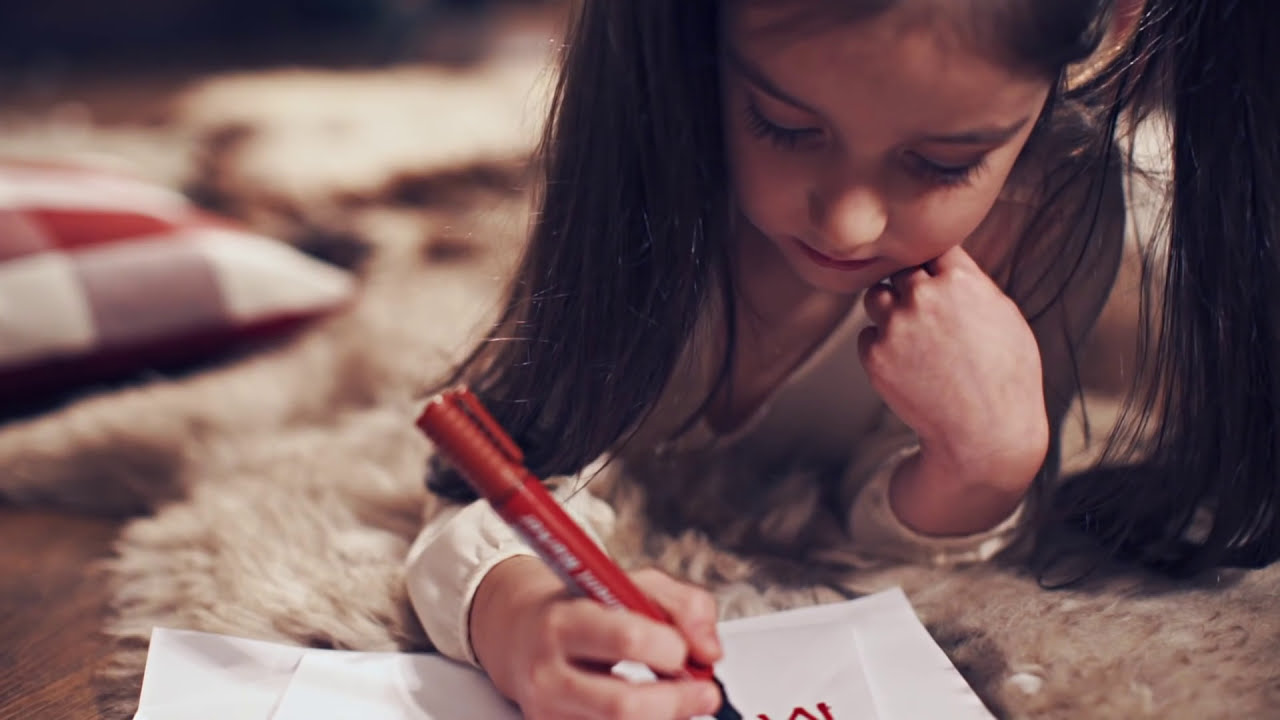 Mihaela Tabură si Valentina Harea -Asta-i seara de Craciun/Official Video 2017