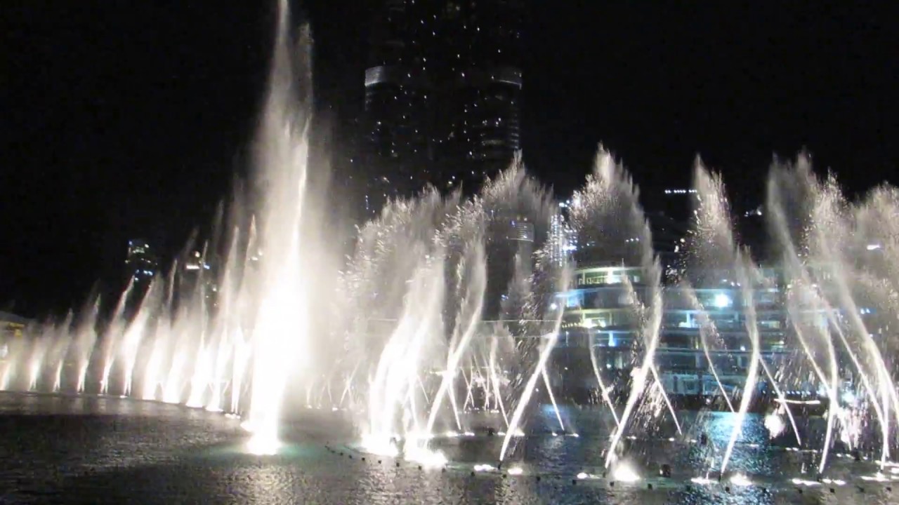 The Dubai Fountain: Bassbor Al Fourgakom (Hussain Al Jassmi) - March 2017