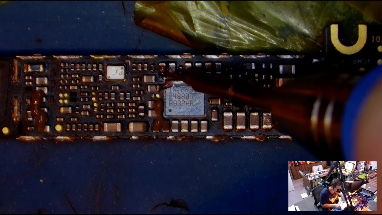 Ekranı Bozuktu, Kamerası Çalışmıyordu – MacBook Pro’yu Tek Tek Toparladık