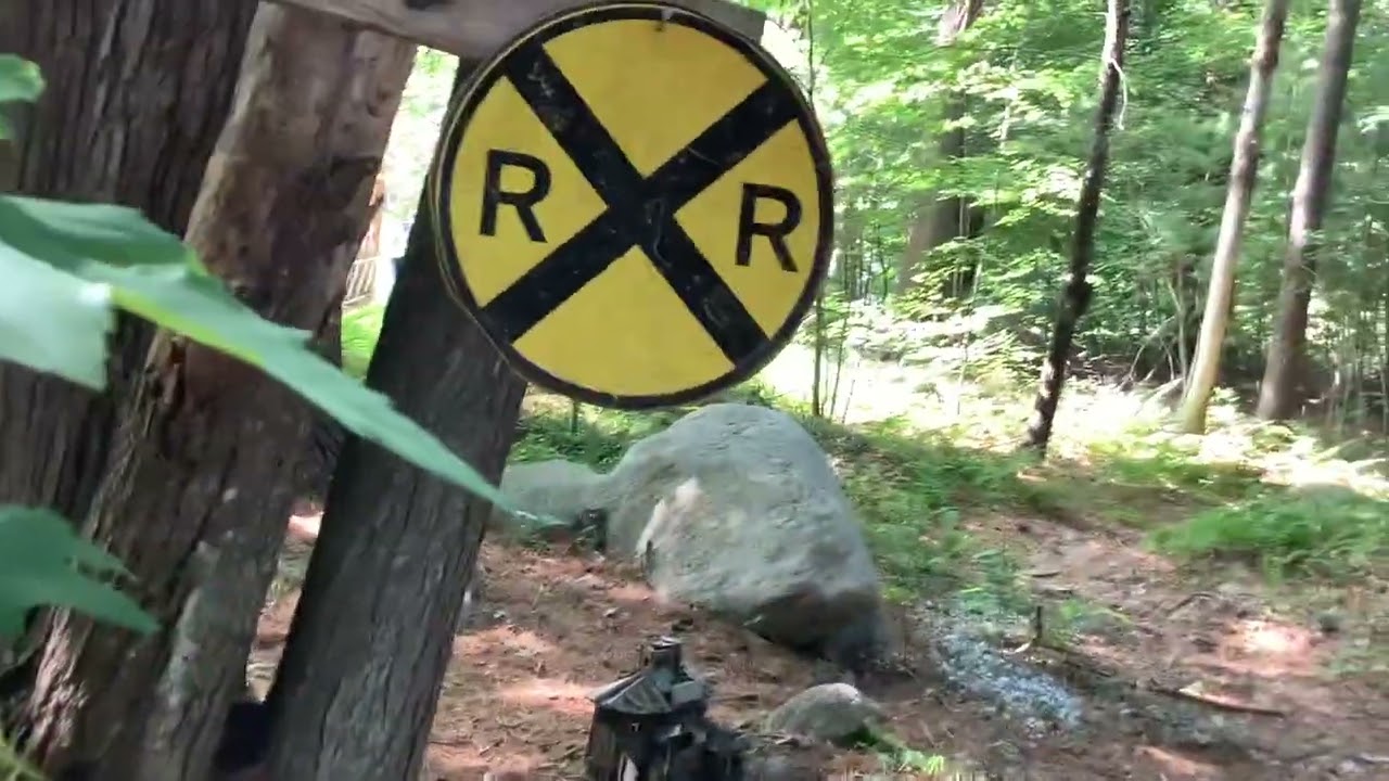 My homemade railroad crossing