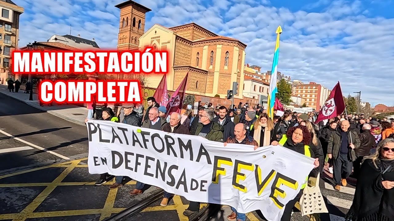 MANIFESTACION  en defensa de la FEVE en LEÓN