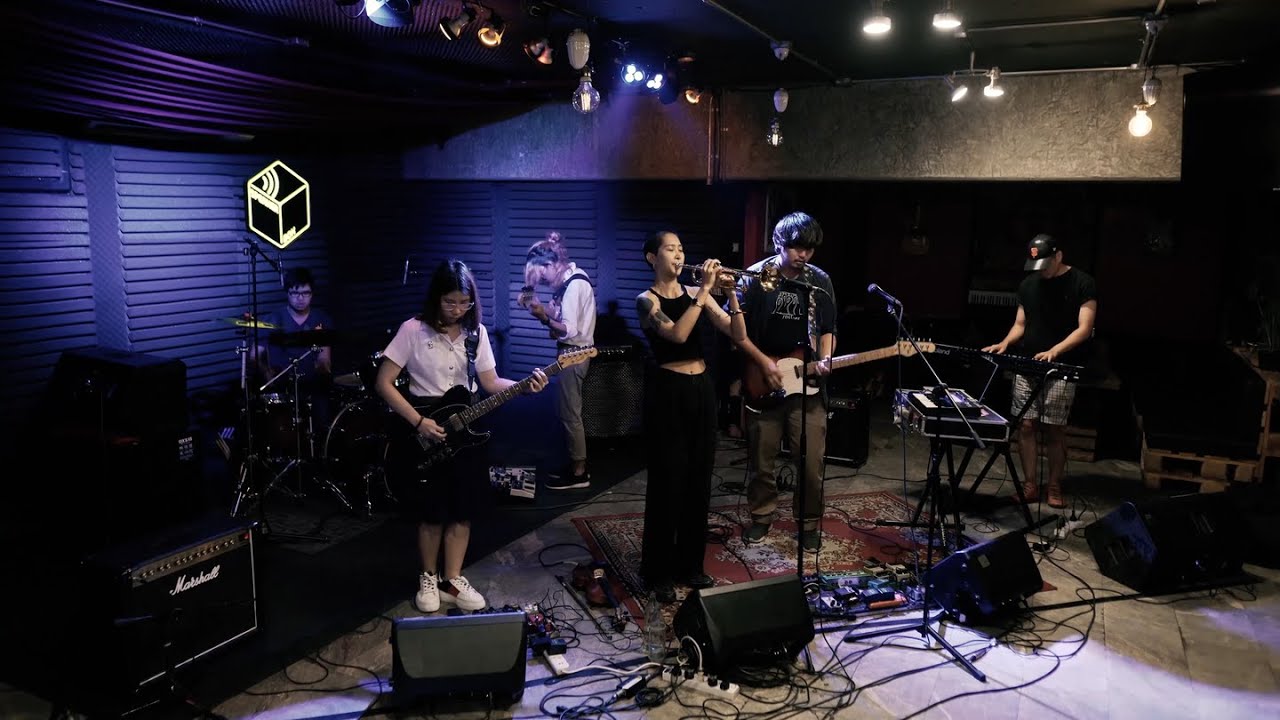 Hope The Flowers - Full Performance (Live In The Box)