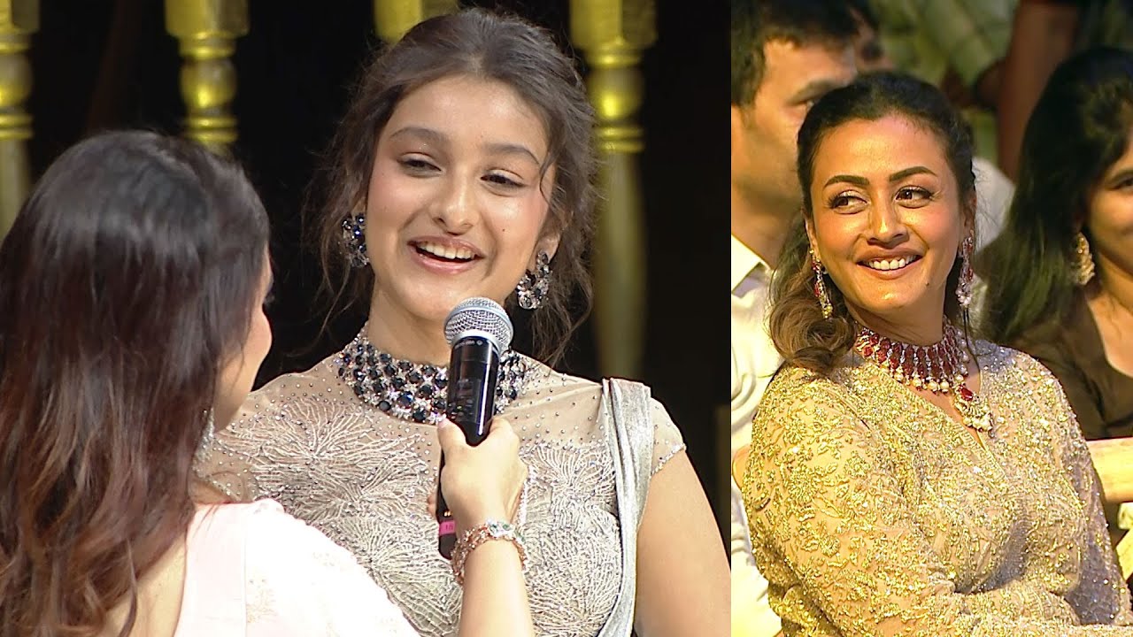 Mahesh Babu Daughter Sitara Ghattamaneni @ PMJ Jewels Half Saree Fashion Show