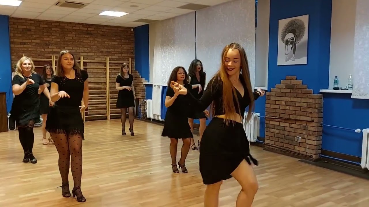 Bachata solo 2022 Pokaz na zakończenie sezonu