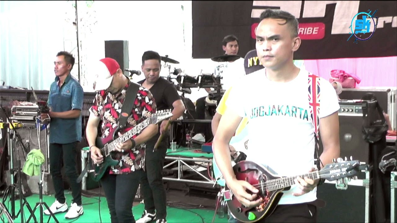 baju cinta/ vela jaladara