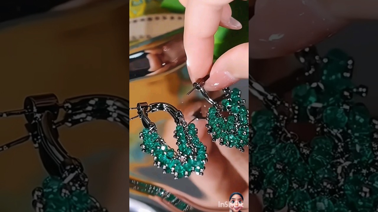 dark green color earrings! 😍 #shorts #trending #makeup