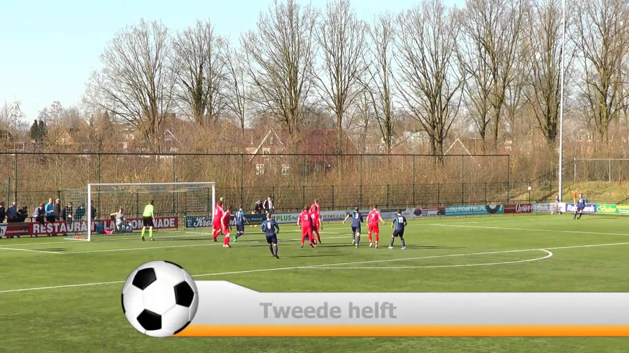 Voetbalwedstrijd FC Trias - VV Marienvelde
