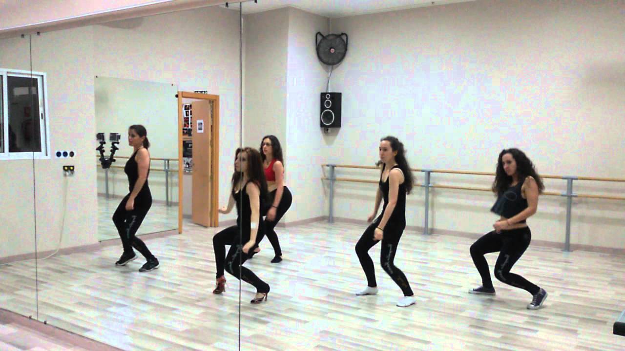 Jenni viotti, salsa estilo femenino. Info@leozunda