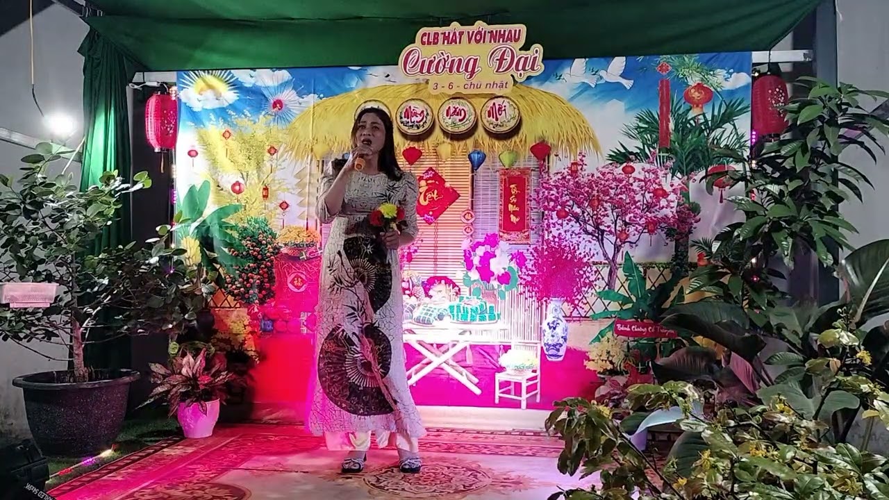 CK : PHỐ XUÂN { PHI PHI NHUNG } TRÌNH BÀY