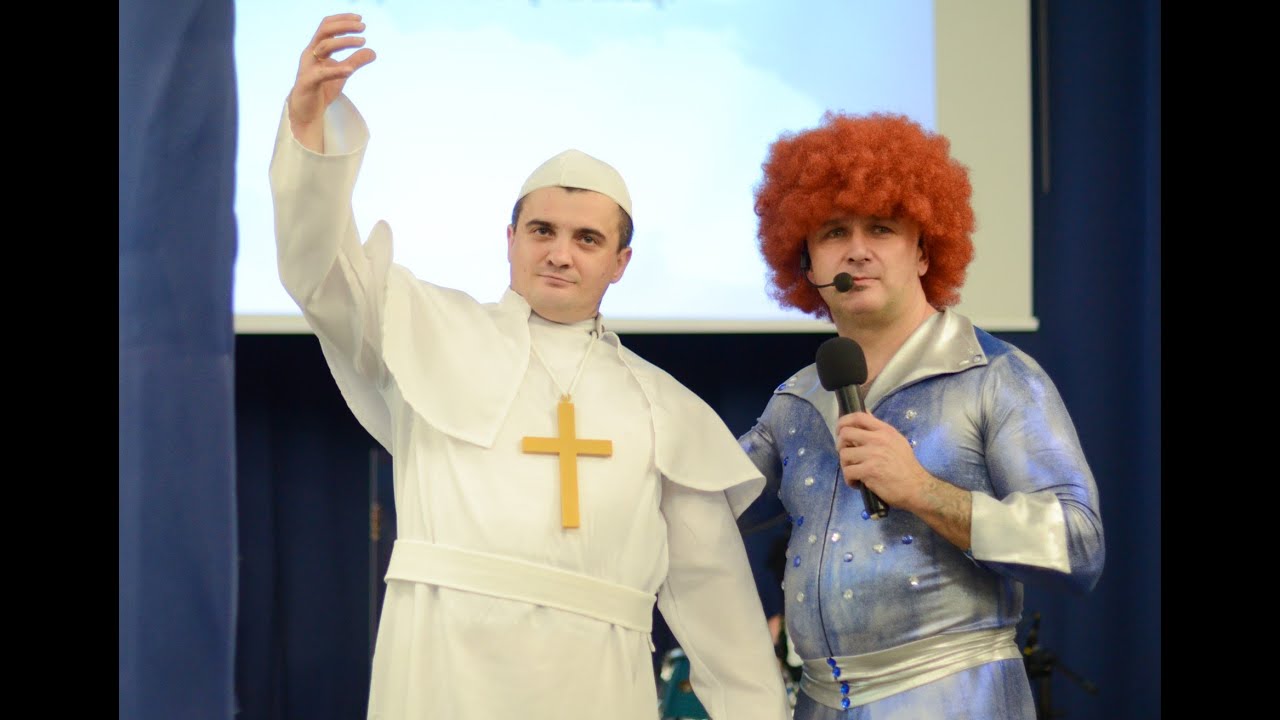 KOŚCI&Oacute;Ł MOCY-WYWIAD Z PAPIEŻEM(31 12 20)Rafał Grodzki,Cerońscy www.kosciolmocy.pl