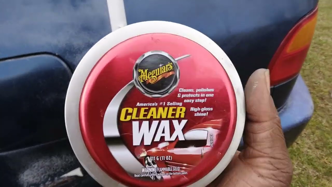 Очиститель-воск Meguiar's – это то, что нужно, чтобы вернуть краскам жизнь. Без него не обойтись.