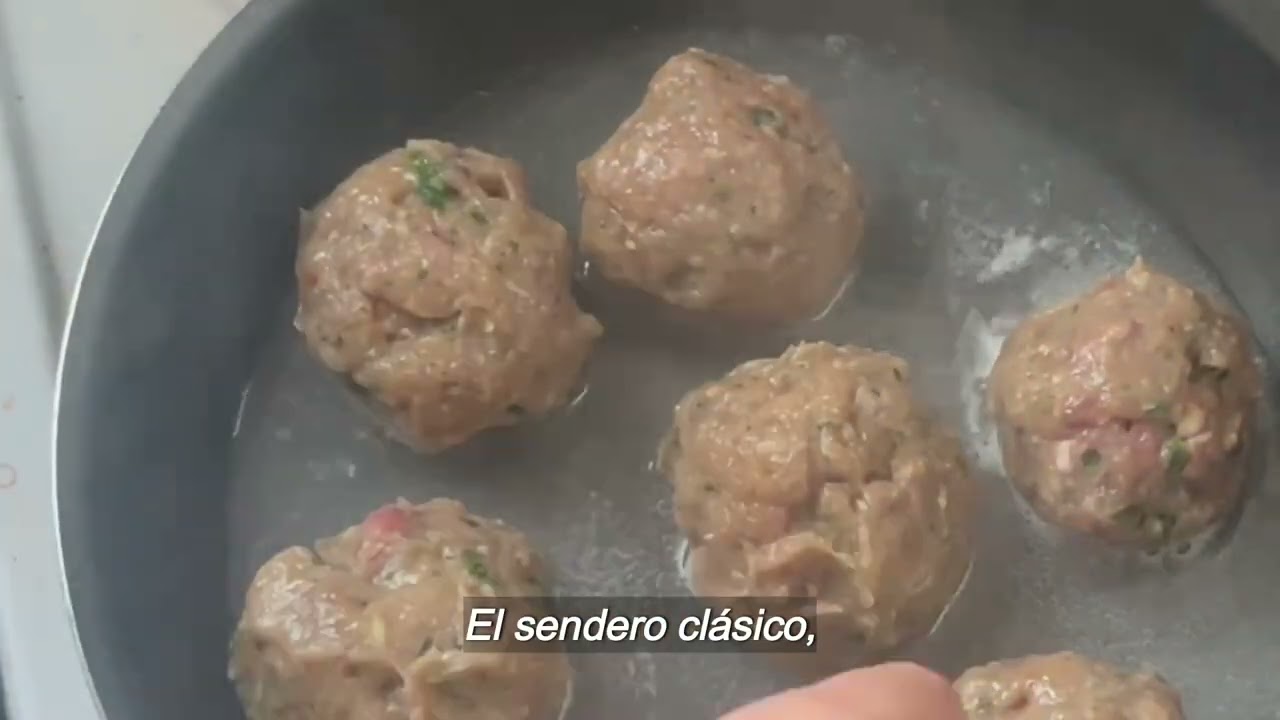 El Ritual de las Albóndigas de Curry – Método Vittaanam | Proteína y Hábitos Saludables