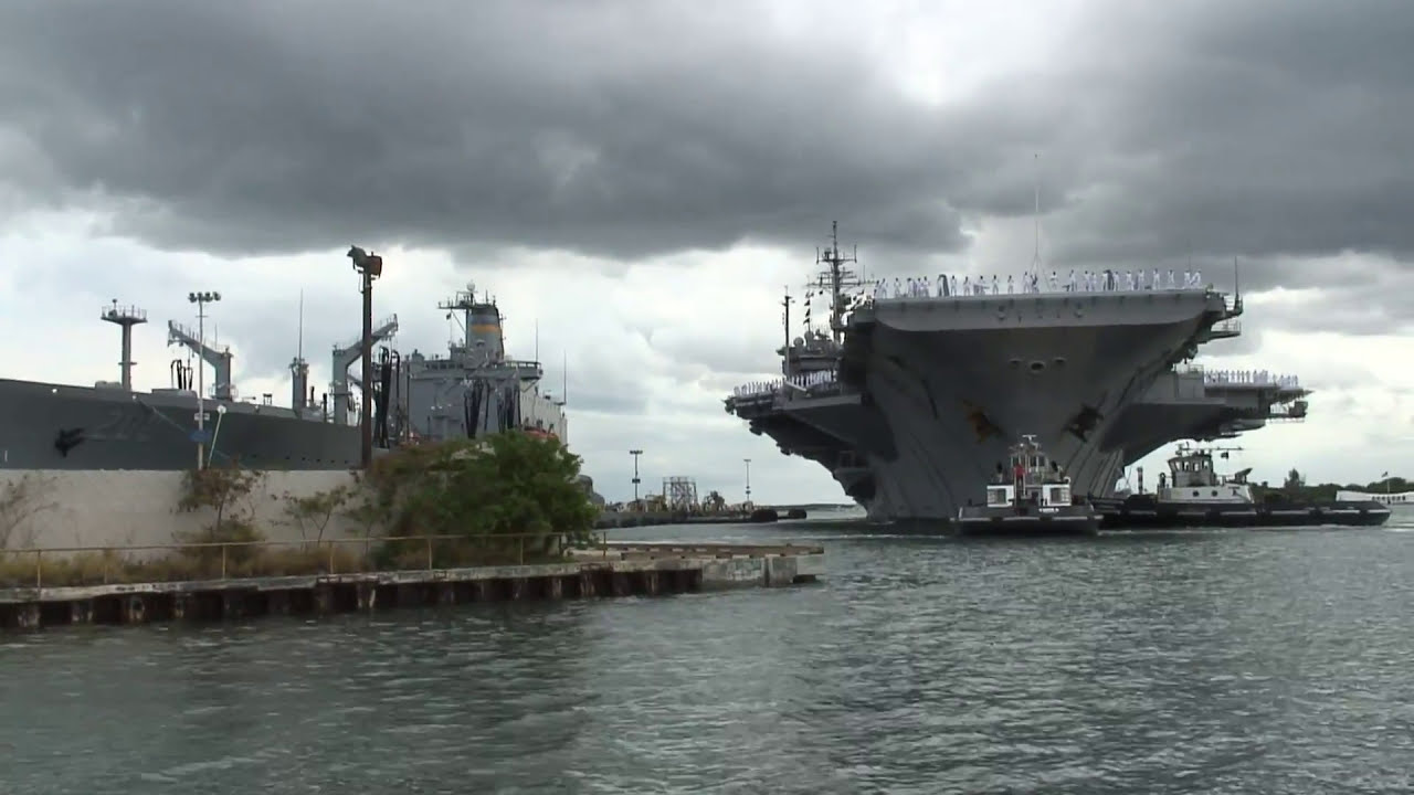 USS Kitty Hawk Sails into Pearl Harbor