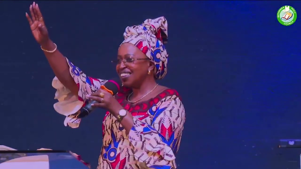 ABAZI IMANA YABO BAZAKOMERA IBIHE BYOSE// PASTOR M CLAUDINE