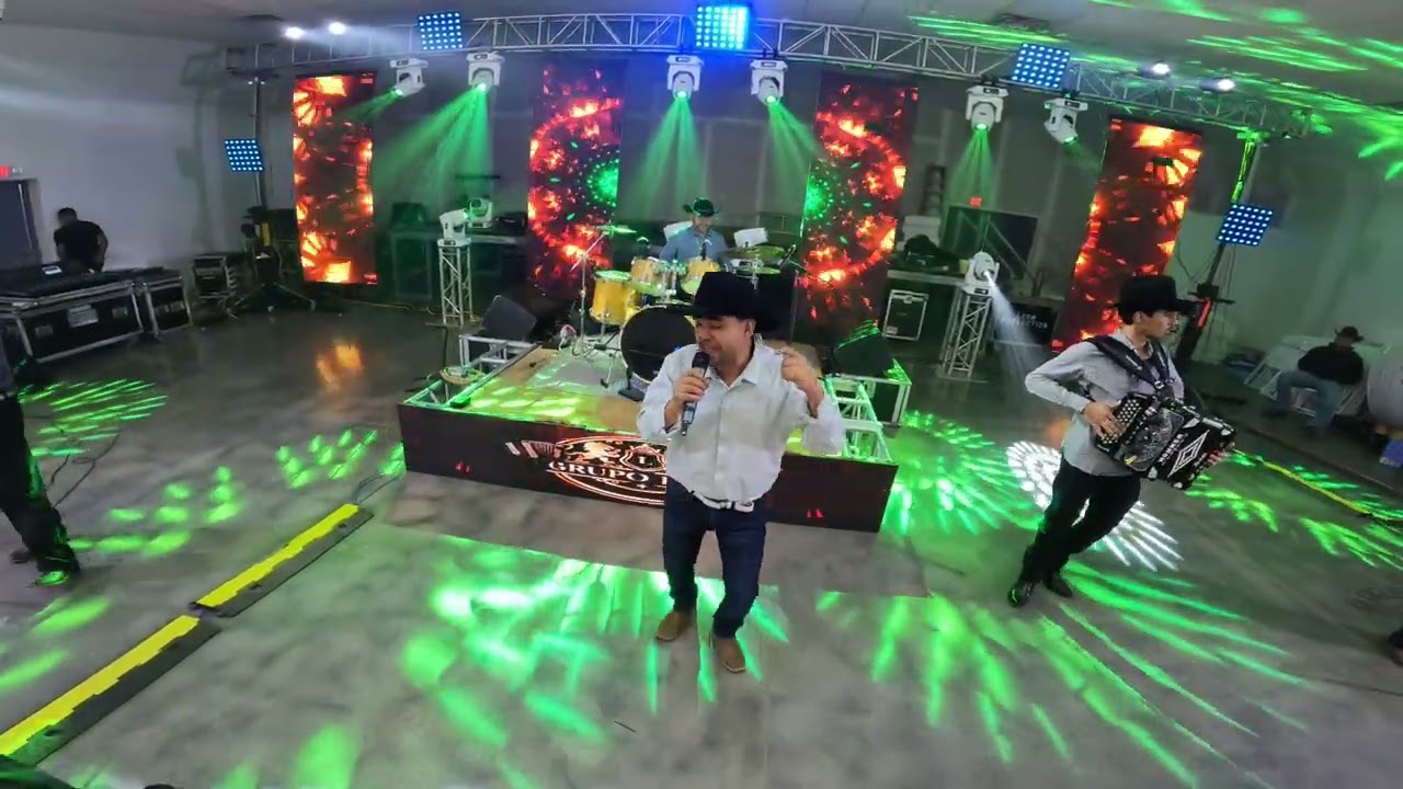 Grupo Leon - Alfredo Rios Galean (En Vivo)