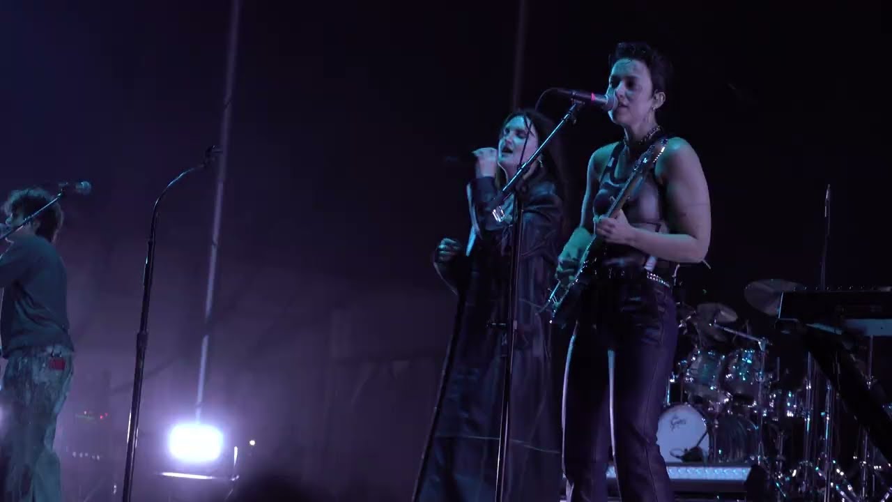 MUNA - Runner's High (All Things Go, Forest Hills Stadium NYC 9/28/24)