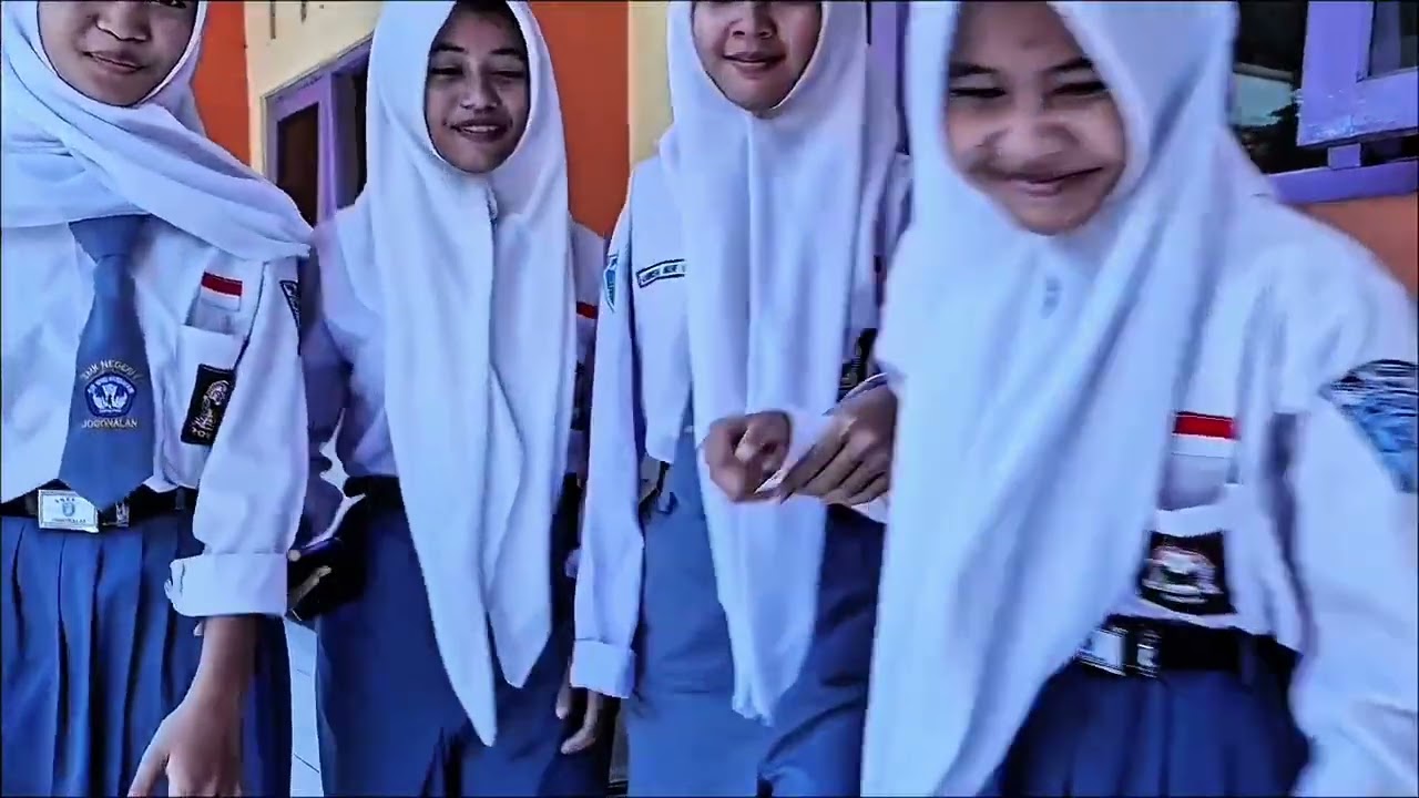 PROJEK IPAS DINAMIKA SOSIAL ______________ ( X MPLB 2 SMK Negeri 1 Jogonalan)