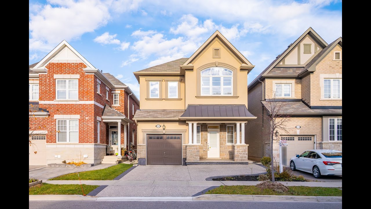 1229 Rose Way, Milton
