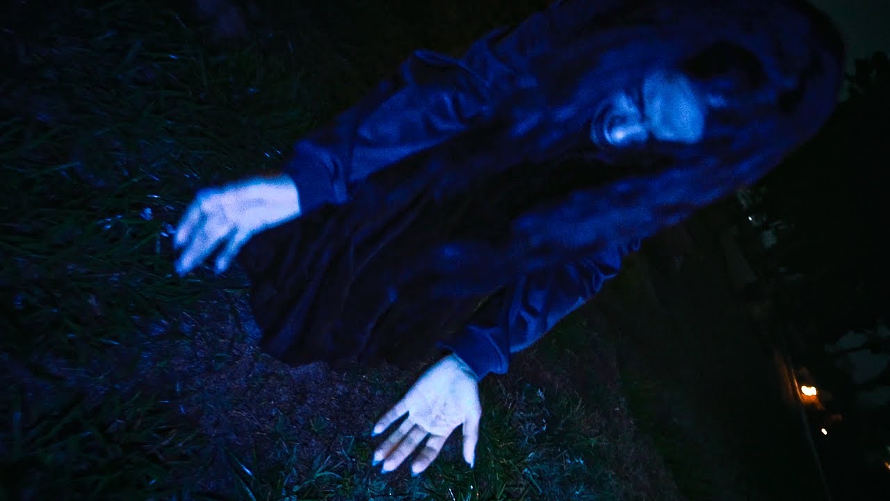 ESPIRITO DE MULHER VEM LAMENTANDO A MORTE DE SEU FILHO…