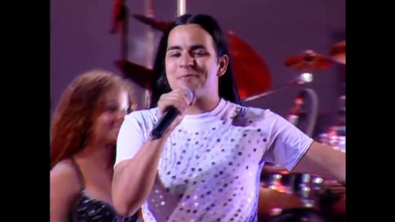 Vale a Pena Ver de Novo - Gatinha Manhosa #AoVivoEmPetrolina DVD Vol.2