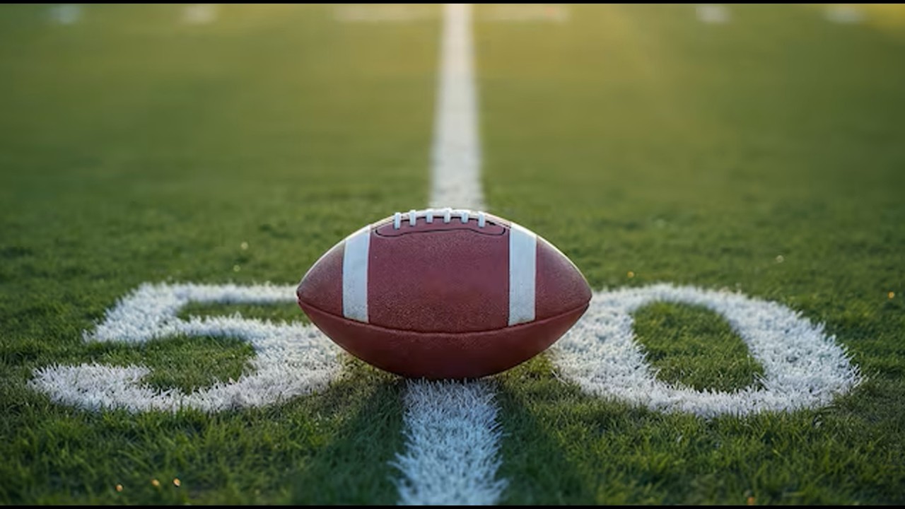 2019 Football vs Lake View (Chicago)