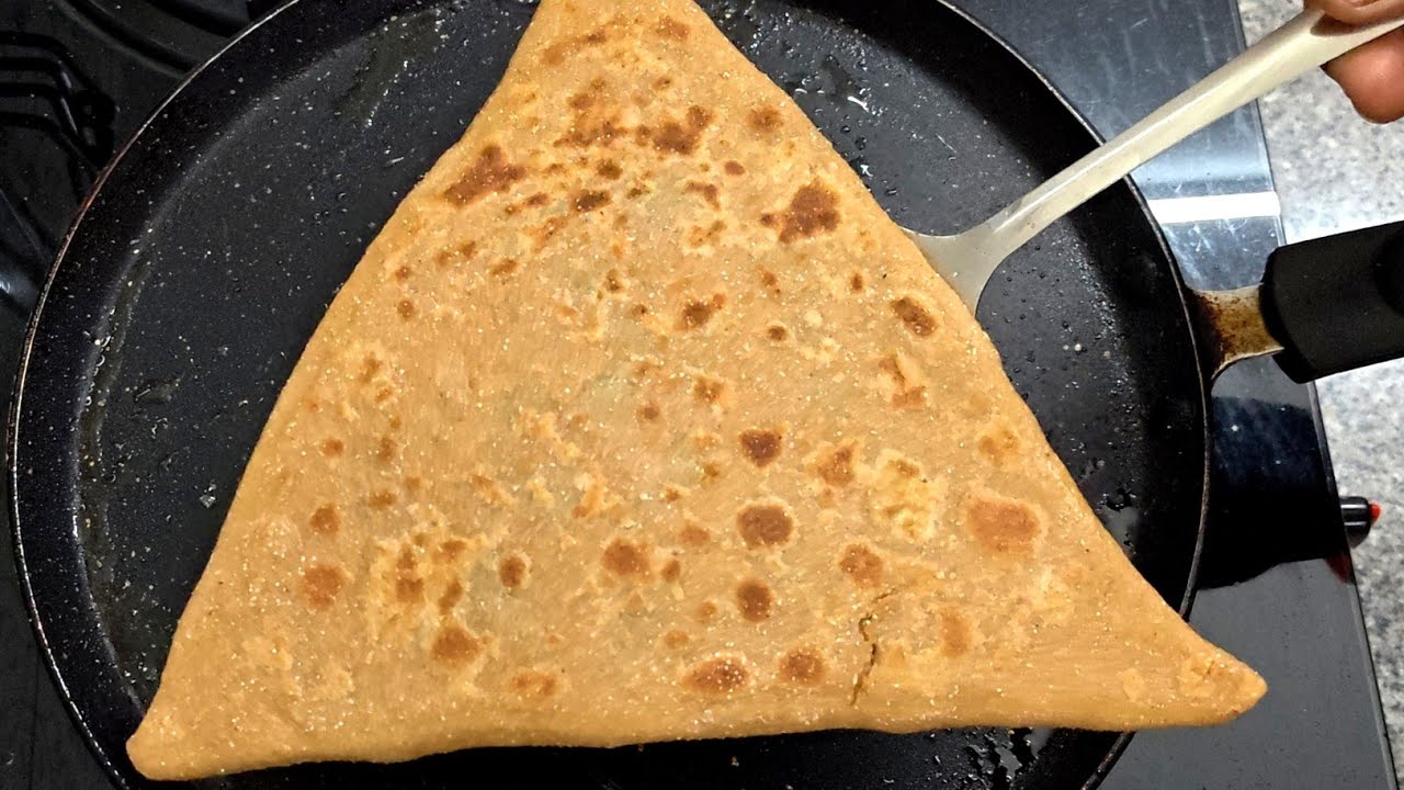 मूली के पराठे में बस ये मिला दे और कमाल देखे | MooliParatha Recipe |Mooli ke Parathe Yummy Town 