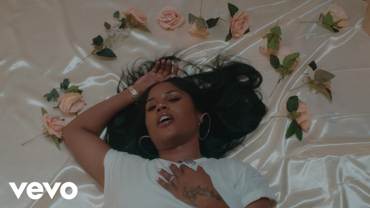 Denyque - Fly | Love Echoes Riddim (Official Video)