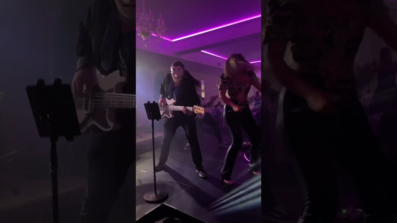 Nuntă sau concert? 🤩Ambele! 🥳😍❤️ 