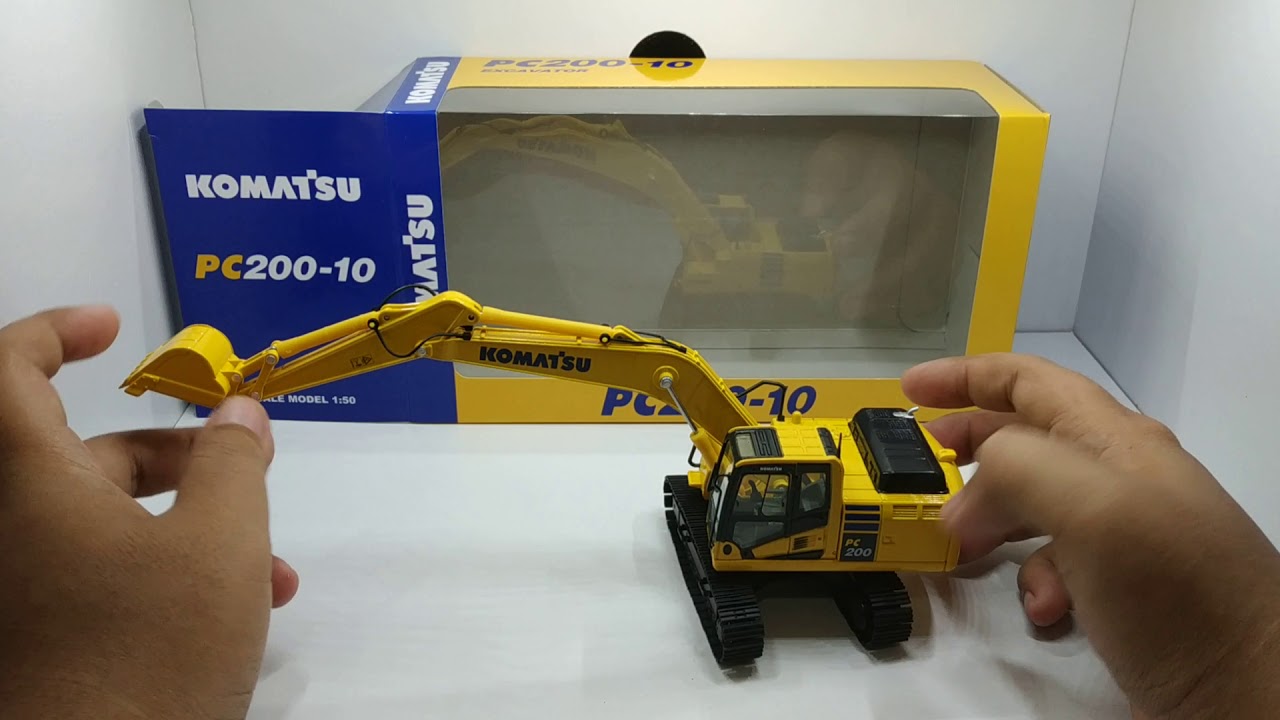 Diecast excavator Komatsu PC200-10 skala 1:50