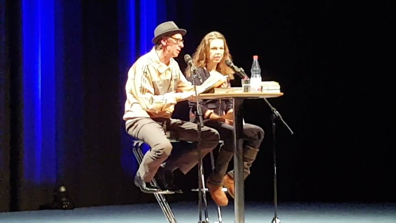 Flake(Rammstein) & Lea liest und spricht in Cottbus 17.02.2023 II.