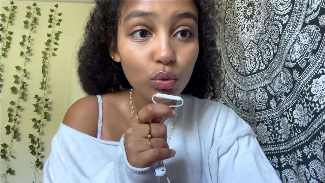 ASMR MOUTH SOUNDS AND WHISPERING 