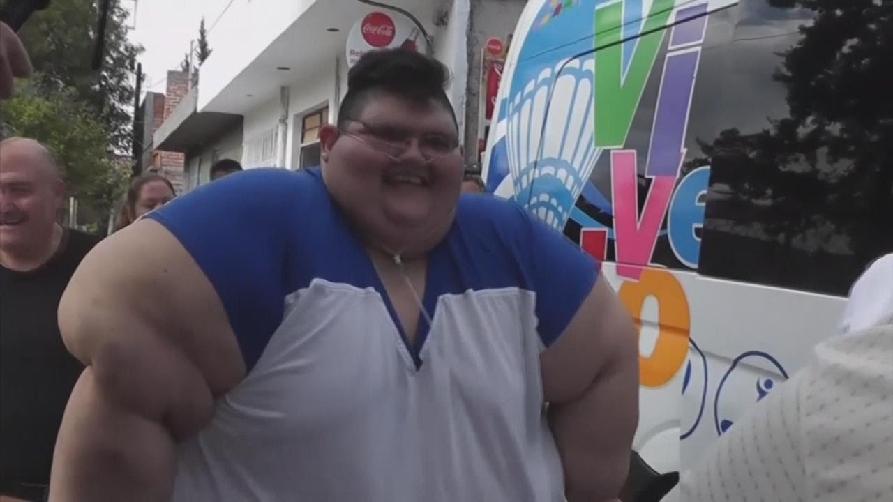 World's Heaviest Man at 1,100 Pounds Leaves His Bed For First Time In 6 Years