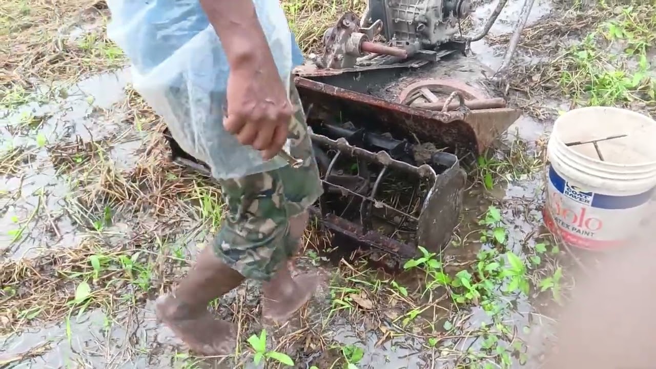 Kung kaylan maraming tubig . .sabayan p ng sira ang pang araro. .
