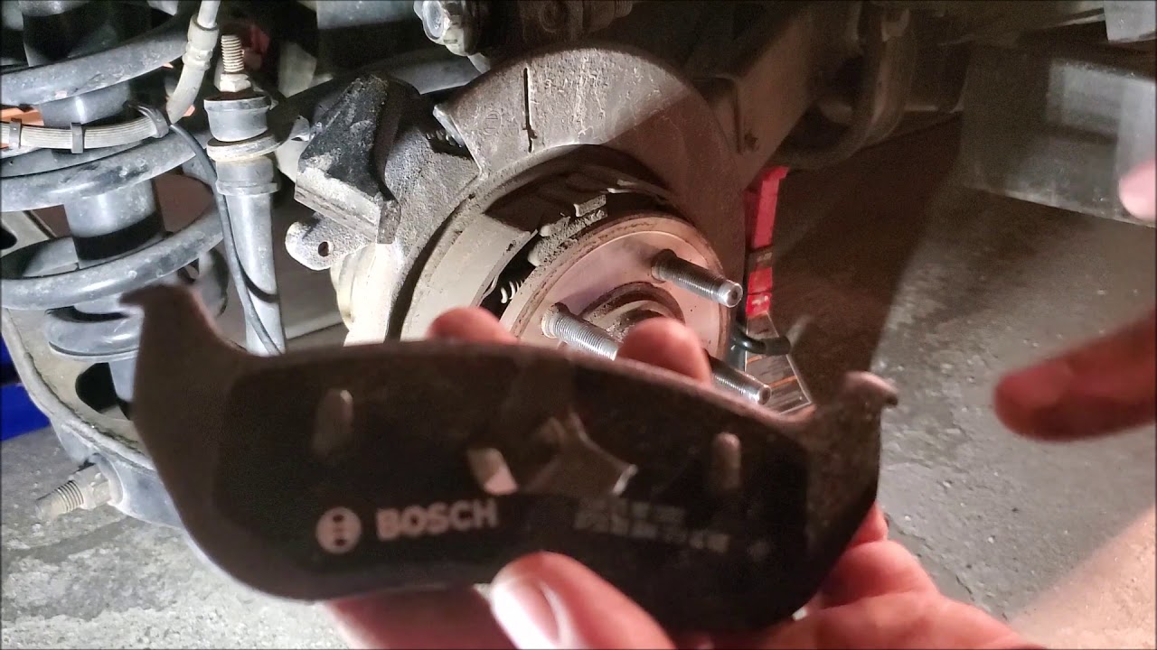 2006-10 Ford Explorer Rear Brake pad and rotor replacement