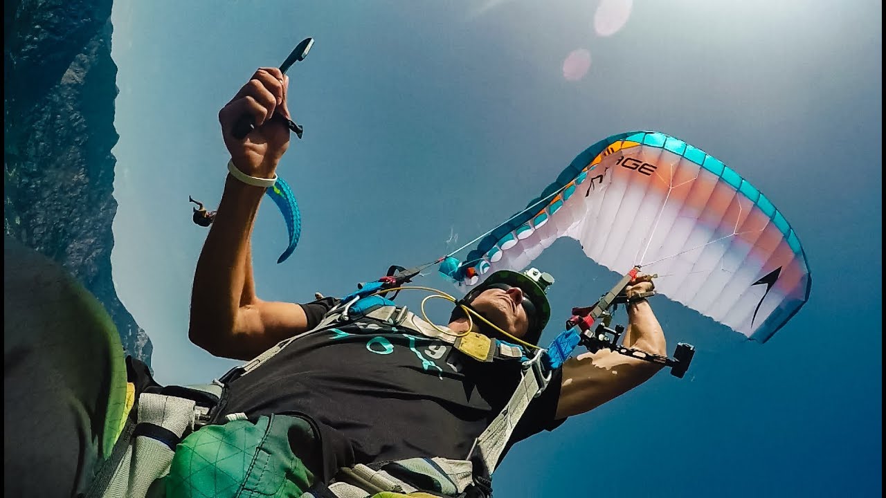 Cutting the Lines on a 9m Speedwing